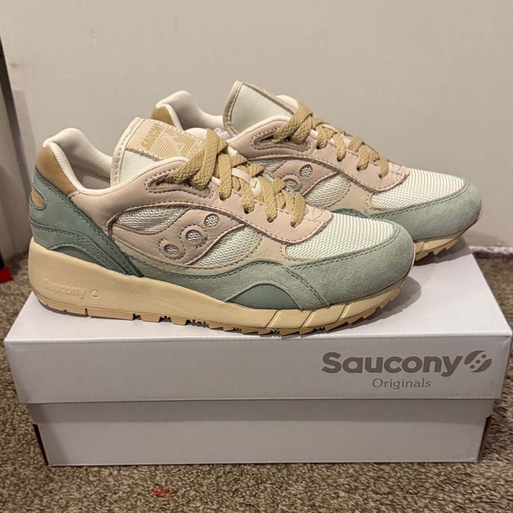 Saucony Shadow 6000, Off White, Blue  Beige Sneakers